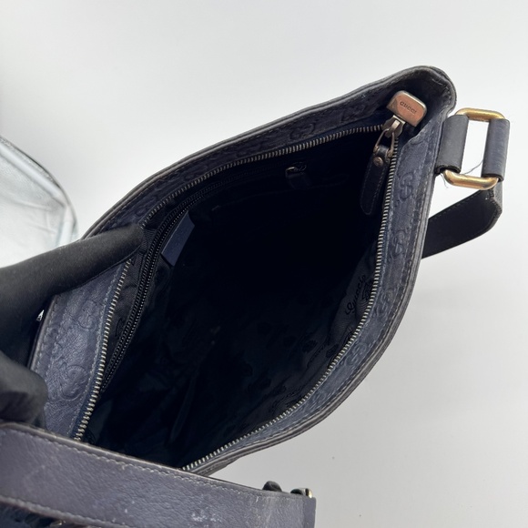 Gucci Black Leather Monogram Crossbody Bag - Picture 8 of 12